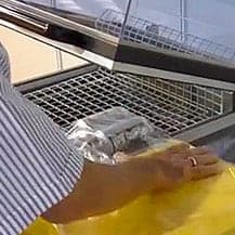 Einschrumpfen von Produkten in Schrumpffolie