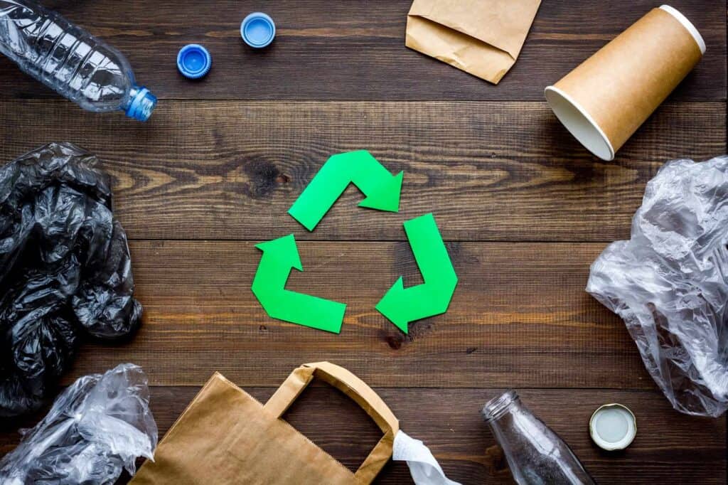 Recacling Papier- und Kunststoffverpackungen