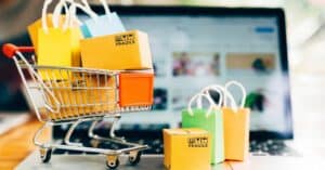 Verpacken im Onlinehandel - klein